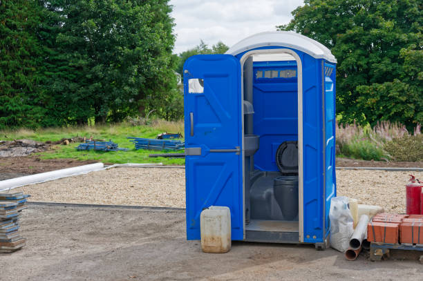 Types of Portable Toilets We Offer in Braddock, PA